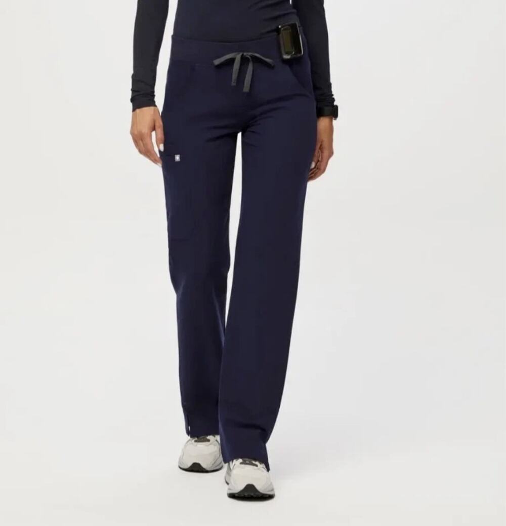 Figs Technical Womens Kade Kargo Scrub Pants Size Medium Tall Navy Blue